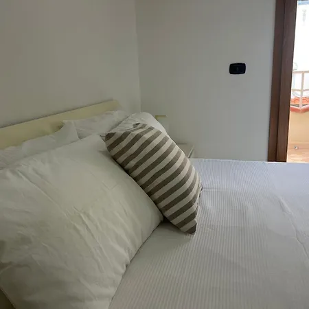 Piedigrotta By Quokka 360 - Flats In