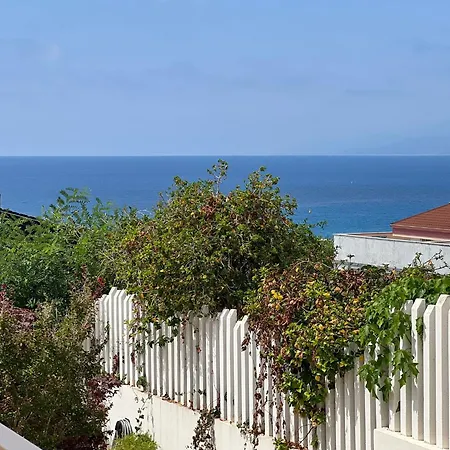 アパート Piedigrotta By Quokka 360 - Flats In ピッツォ