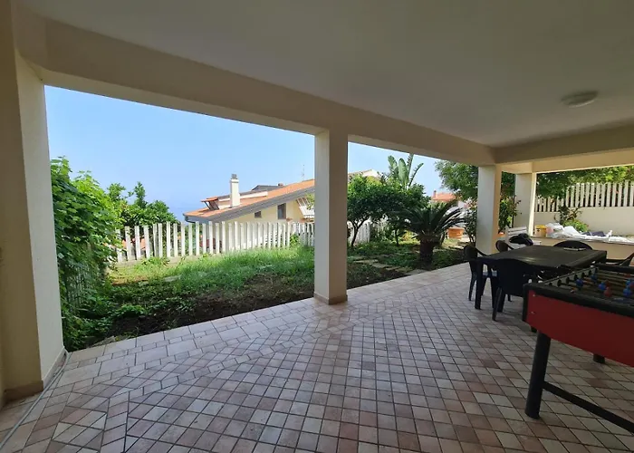 Apartamento Piedigrotta By Quokka 360 - Flats In