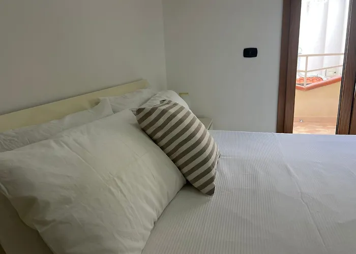 Piedigrotta By Quokka 360 - Flats In