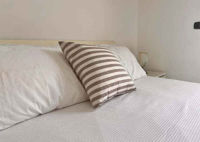 Apartamento Piedigrotta By Quokka 360 - Flats In *