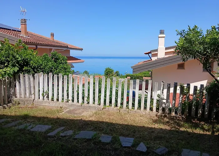 Apartamento Piedigrotta By Quokka 360 - Flats In